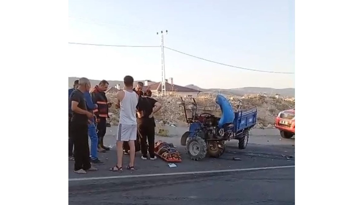 Malatya'da otomobil ile çapa motoru çarpıştı: 4 yaralı