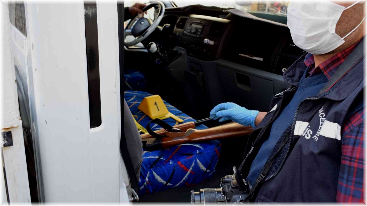 Malatya'da polisin kovaladığı araçtan tüfek çıktı