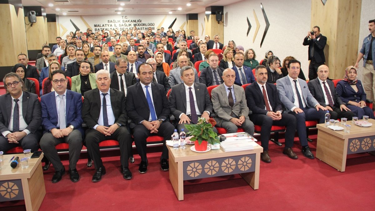 Malatya'da sağlıkta değerlendirme toplantısı yapıldı