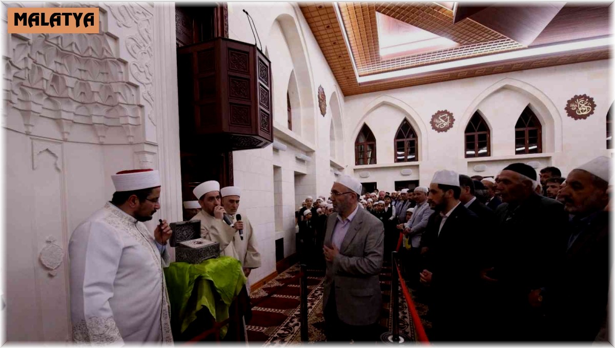 Malatya'da Sakal-ı Şerif izdihamı