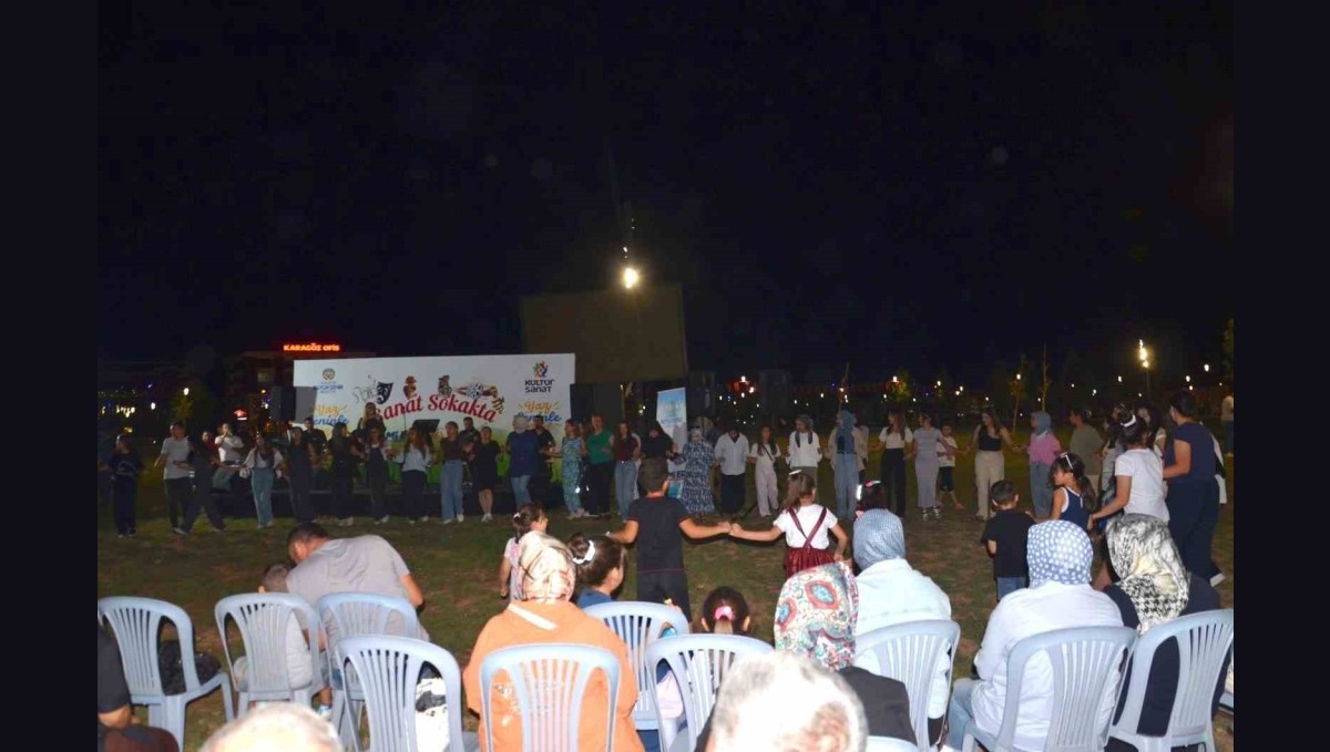 Malatya'da "Sanat Sokak'ta" konseri