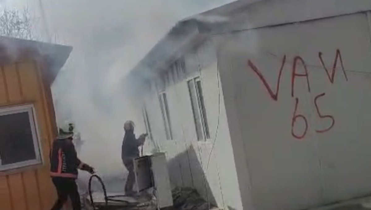 Malatya'da şantiyede korkutan yangın