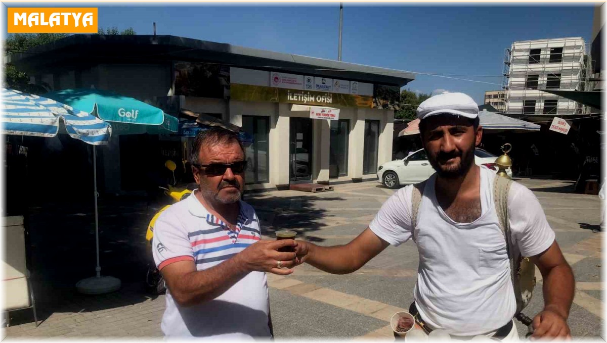 Malatya'da sıcak havaların vazgeçilmezi Meyan Şerbeti
