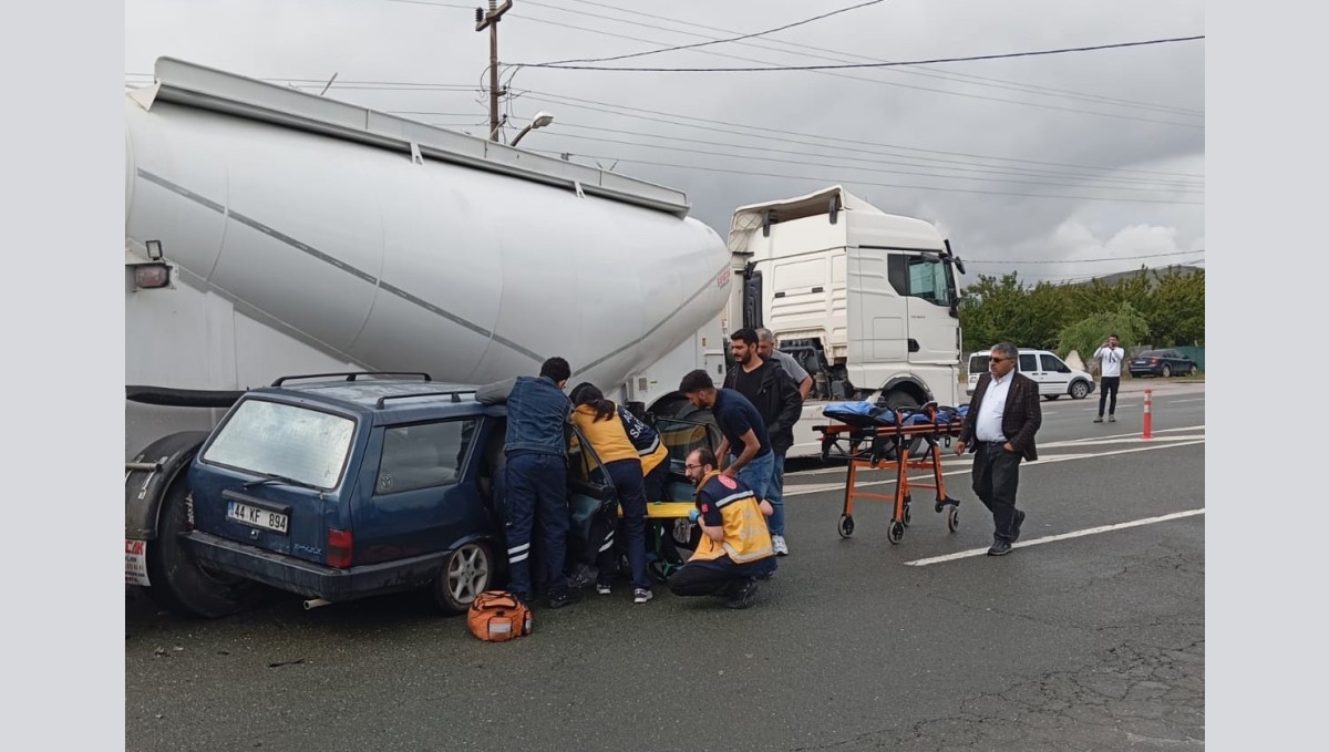 Malatya'da silobas ile otomobil çarpıştı: 1 yaralı