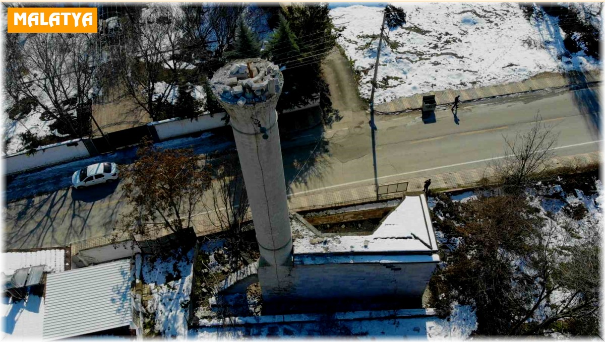 Malatya'da tarihi camiler depremde hasar gördü