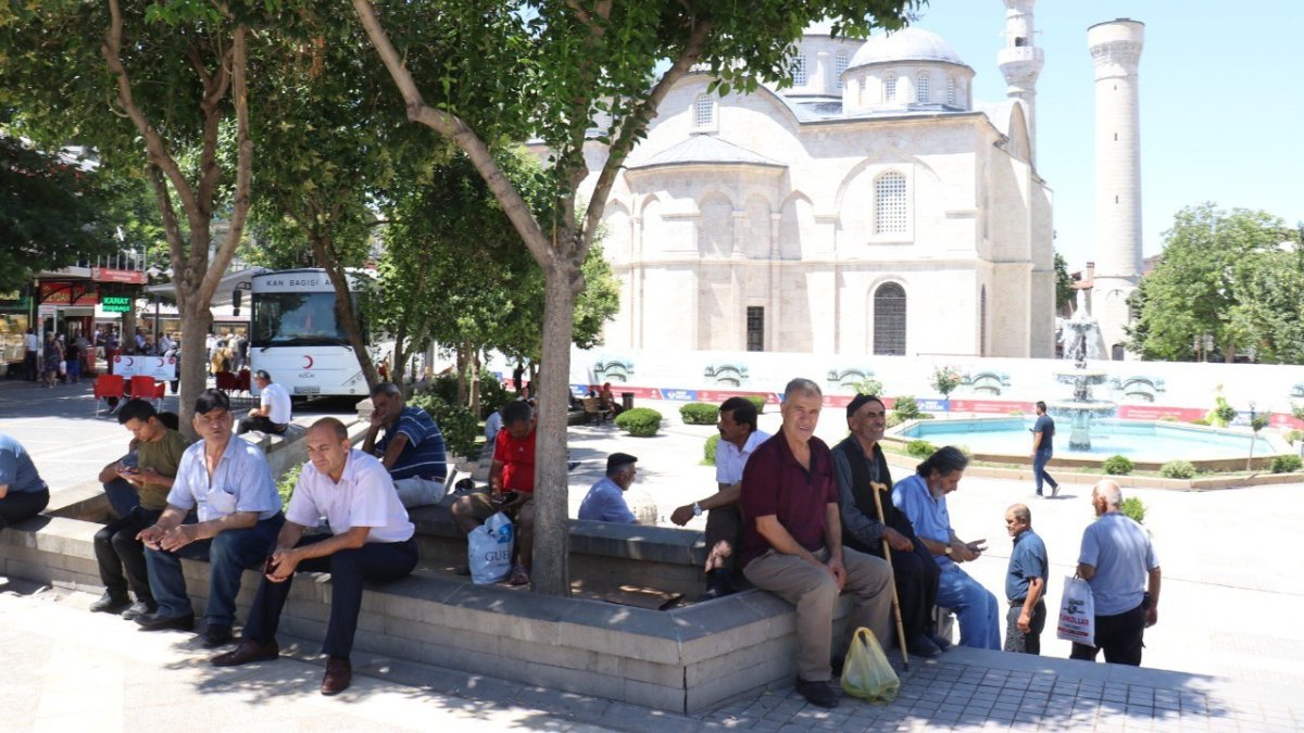 Malatya'da termometreler 36 dereceyi gösterdi