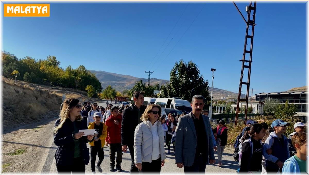 Malatya'da tohum ve fidanlar toprakla buluştu