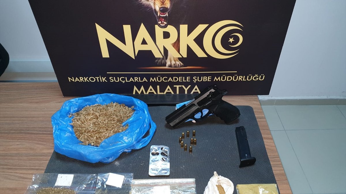 Malatya'da 'torbacı' operasyonu: 11 gözaltı