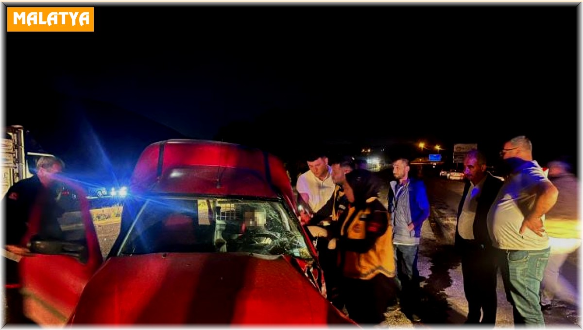 Malatya'da trafik kazası: 2 yaralı