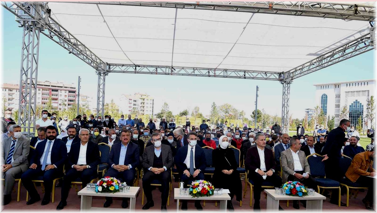 Malatya'da yapılan 345 deprem konutunun kura çekimi gerçekleştirildi