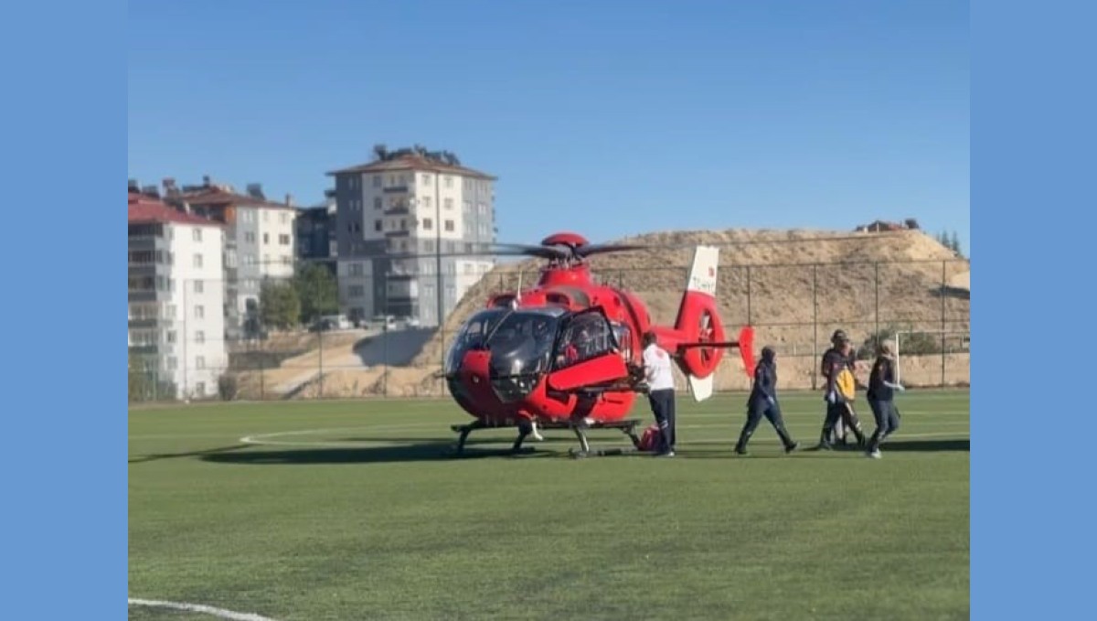 Malatya'da yaşlı hasta için ambulans helikopter havalandı