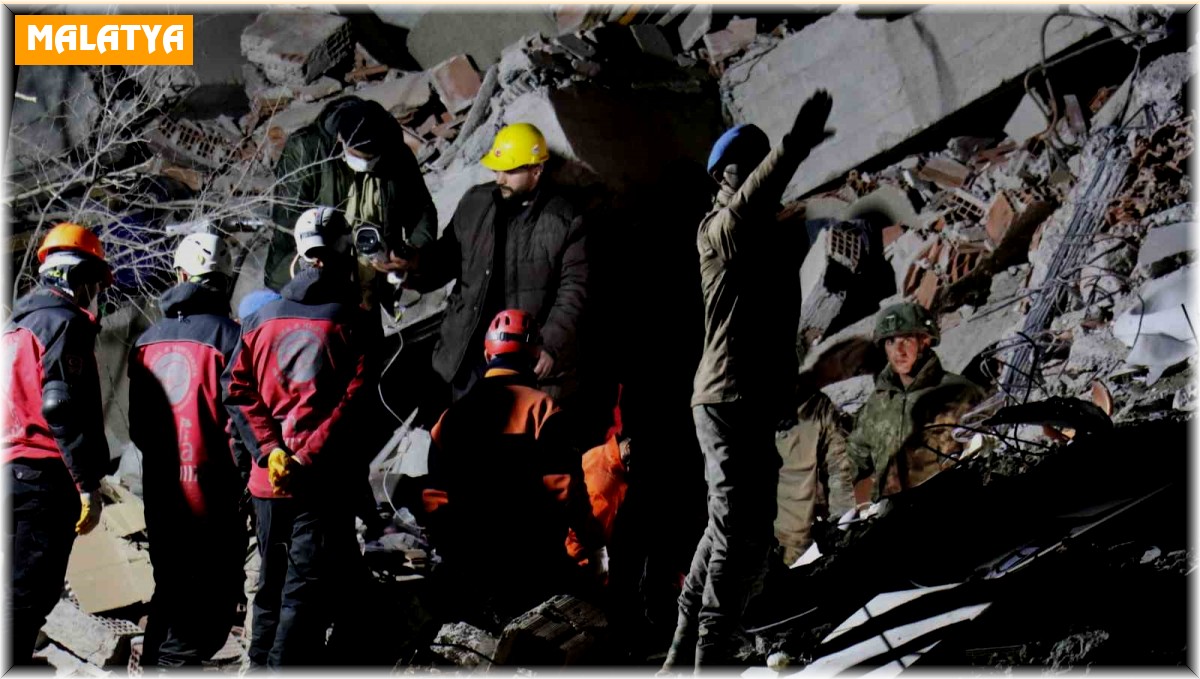 Malatya'da yıkılan binanın altında kalan olmadığı belirlendi