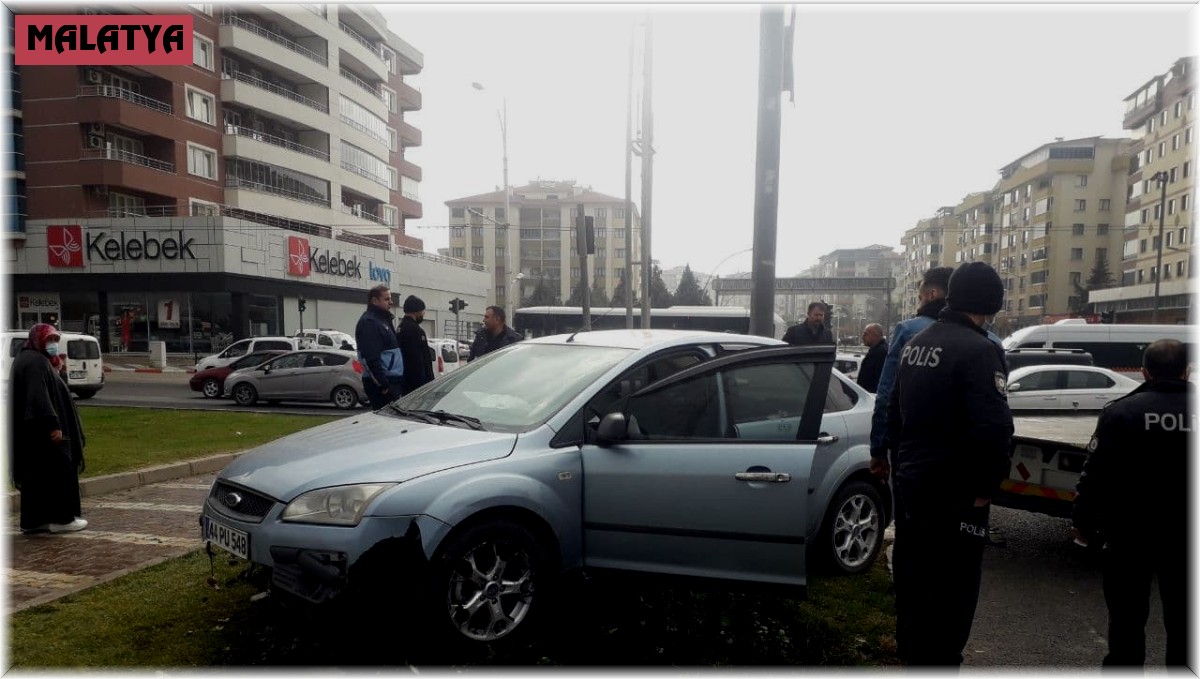 Malatya'da zincirleme kaza: 1 yaralı