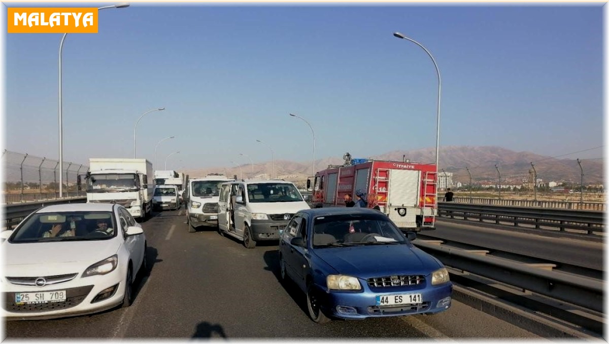 Malatya'da zincirleme kaza: 2 yaralı