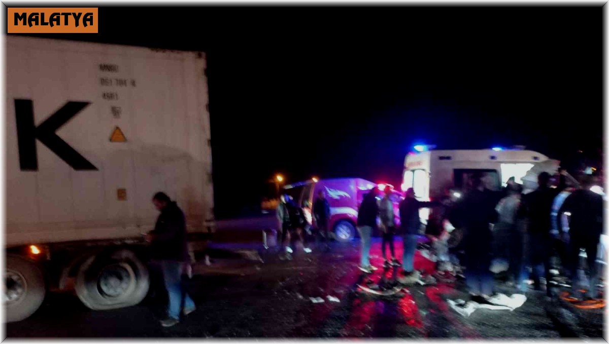 Malatya'daki feci kazada ölü sayısı 2'ye çıktı