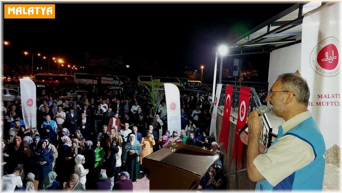 Malatya'dan ilk Hac kafilesi dualarla uğurlandı