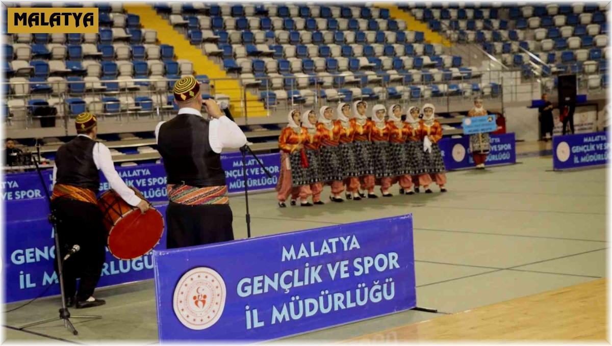 Malatya halk oyunları yarışması sona erdi