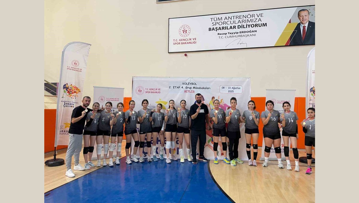 Malatya kadın voleybol takımı Türkiye finallerinde