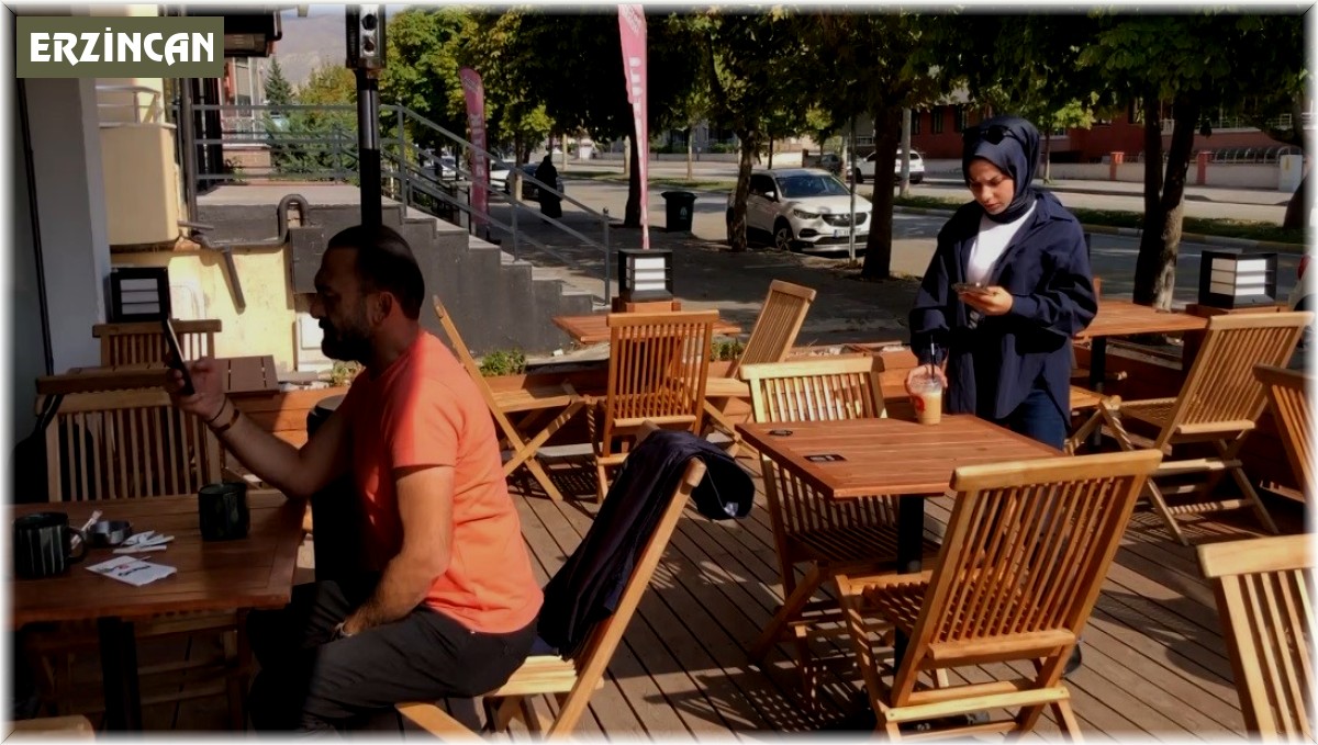 Malatya Kale merkez üssü deprem Erzincan'da hissedildi