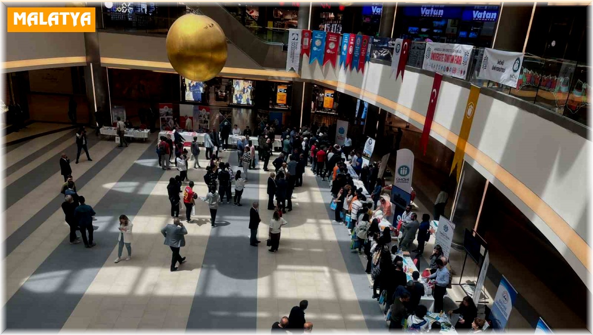 Malatya Park AVM'de üniversite tanıtım fuarı açıldı