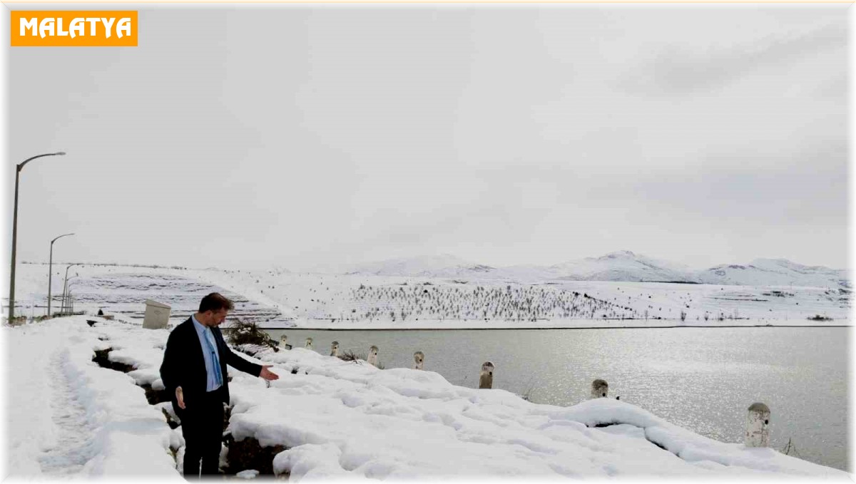 Malatya Sultansuyu Barajı suyu tahliye ediliyor