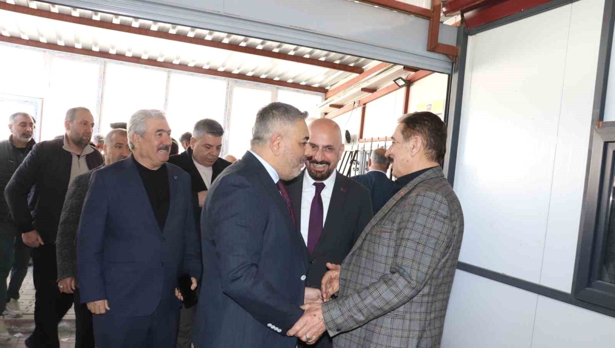 Malatya TSO'dan Şevket Keskin'e tebrik ziyareti