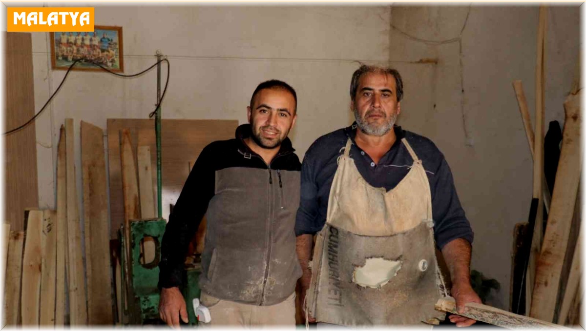 Malatyalı aile üç kuşaktır ağaçlara şekil veriyor