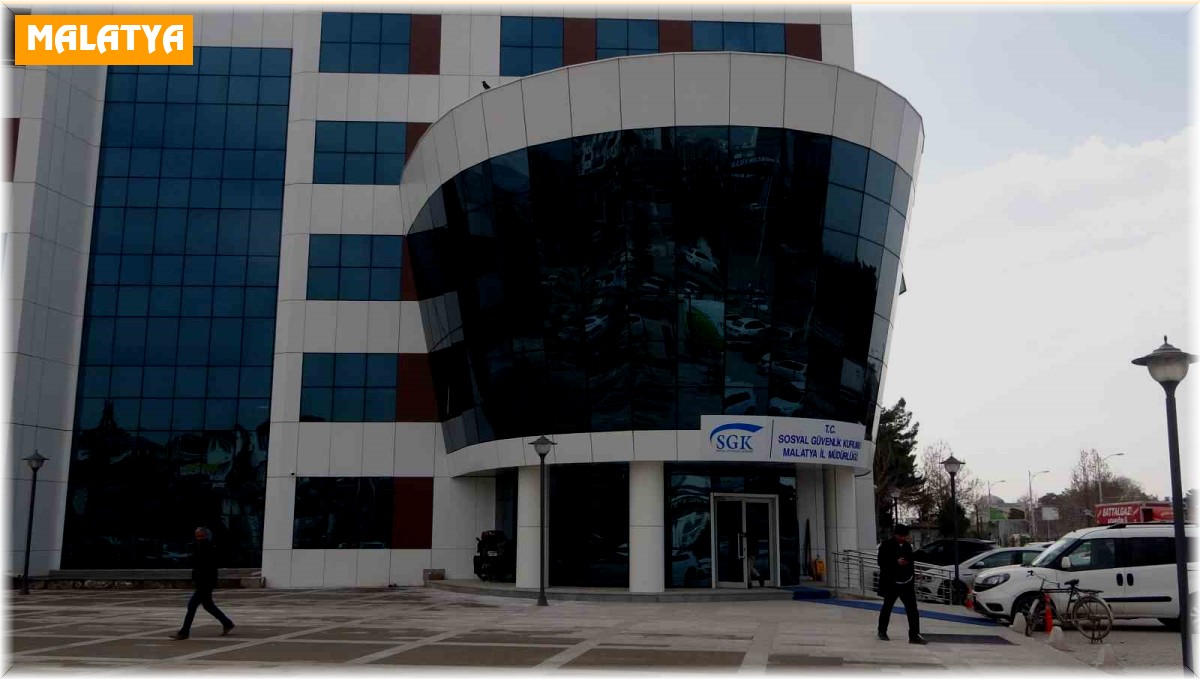 Malatyalı depremzedelerden EYT başvurusu