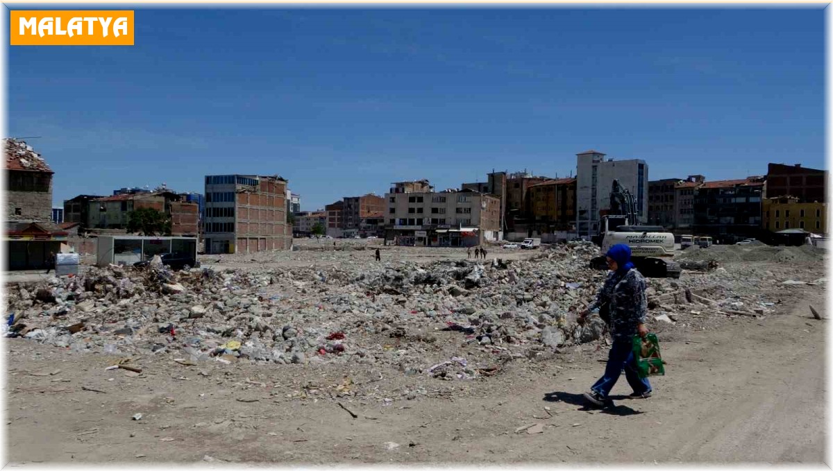 Malatyalı depremzedelerden hakaretlere tepki