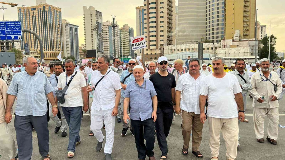 Malatyalı vatandaş 40. kez hacca gitmenin mutluluğunu yaşıyor