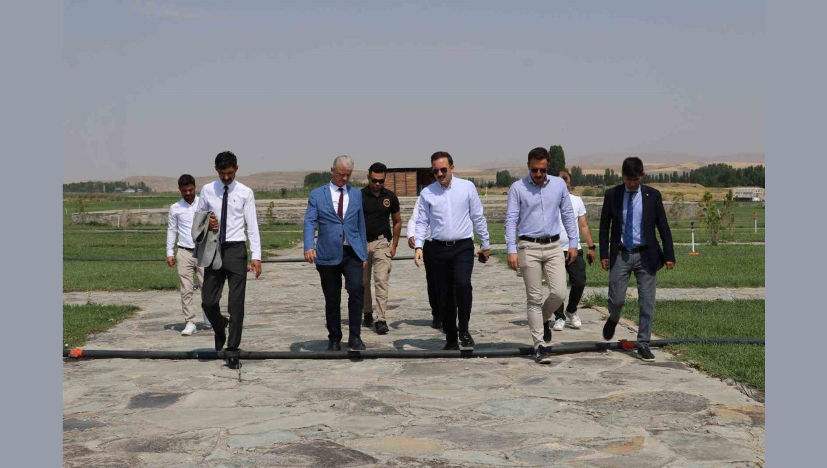 Malazgirt'in spor ve gençlik altyapısına dev yatırım