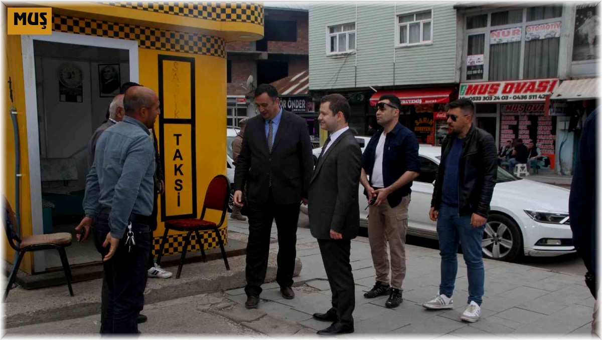 Malazgirt Kaymakamı esnaf ziyareti yaptı