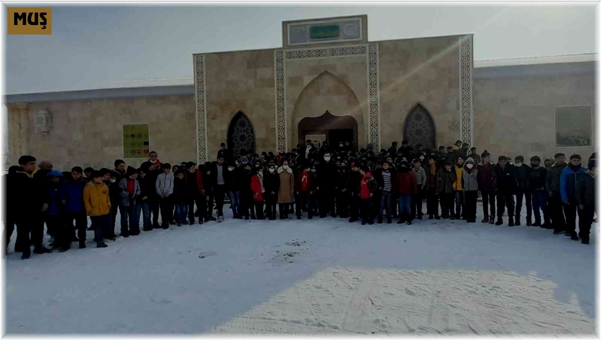 Malazgirt Kaymakamlığından "Tarihimi Tanıyorum" projesi