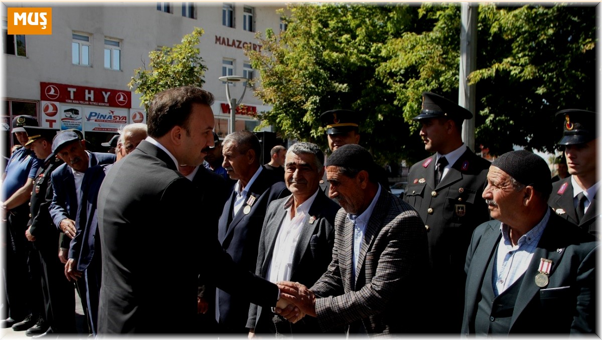 Malazgirt'te 19 Eylül Gaziler Günü kutlandı