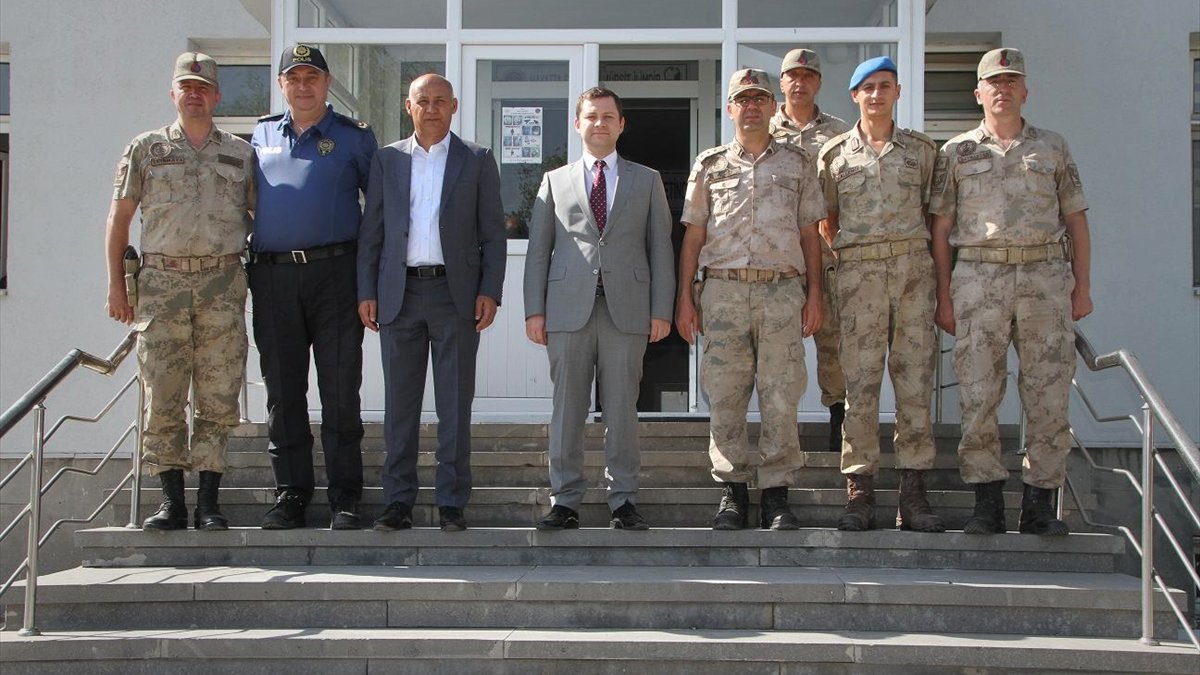 Malazgirt'te bayramlaşma programı düzenlendi