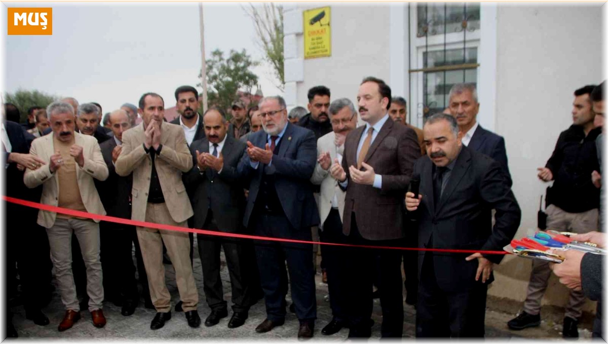 Malazgirt'te Kur'an kursu binası hizmete açıldı