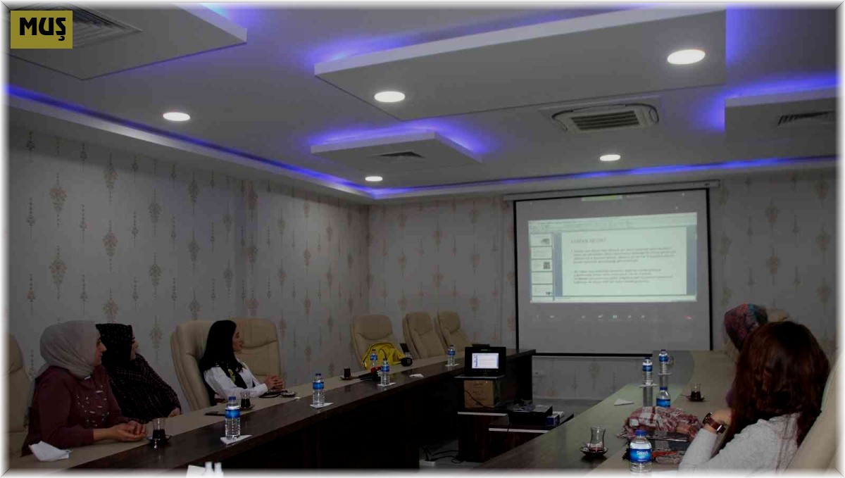 Malazgirt'te "Meme Kanseri ve Korunma Yolları" konulu konferans