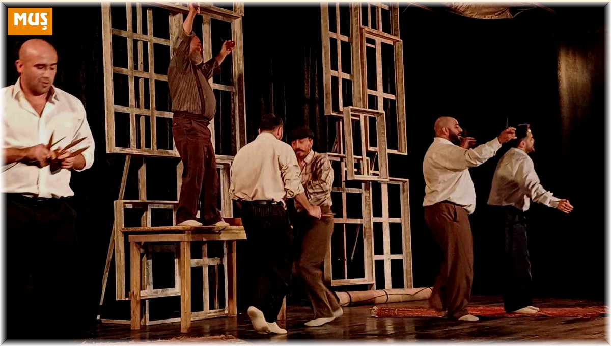 Malazgirt'te 'Misafir' oyunu sahnelendi