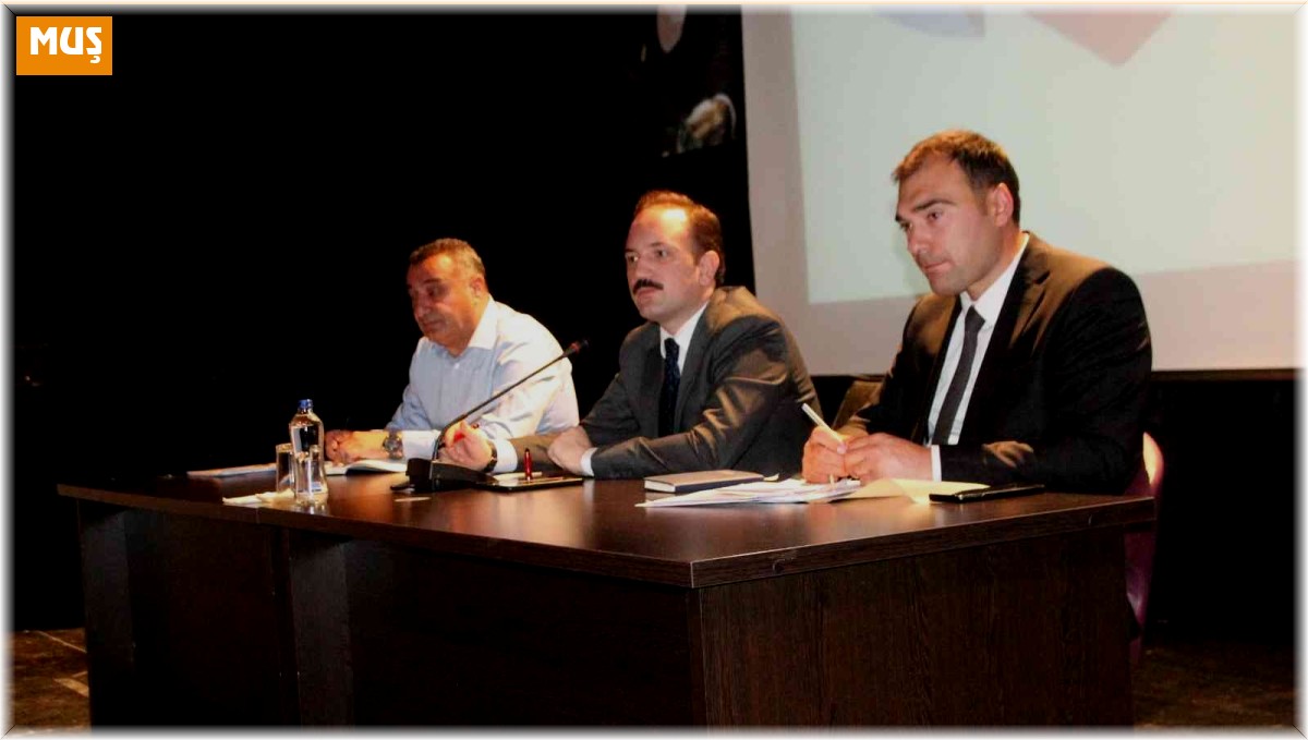 Malazgirt'te muhtarlara seminer verildi