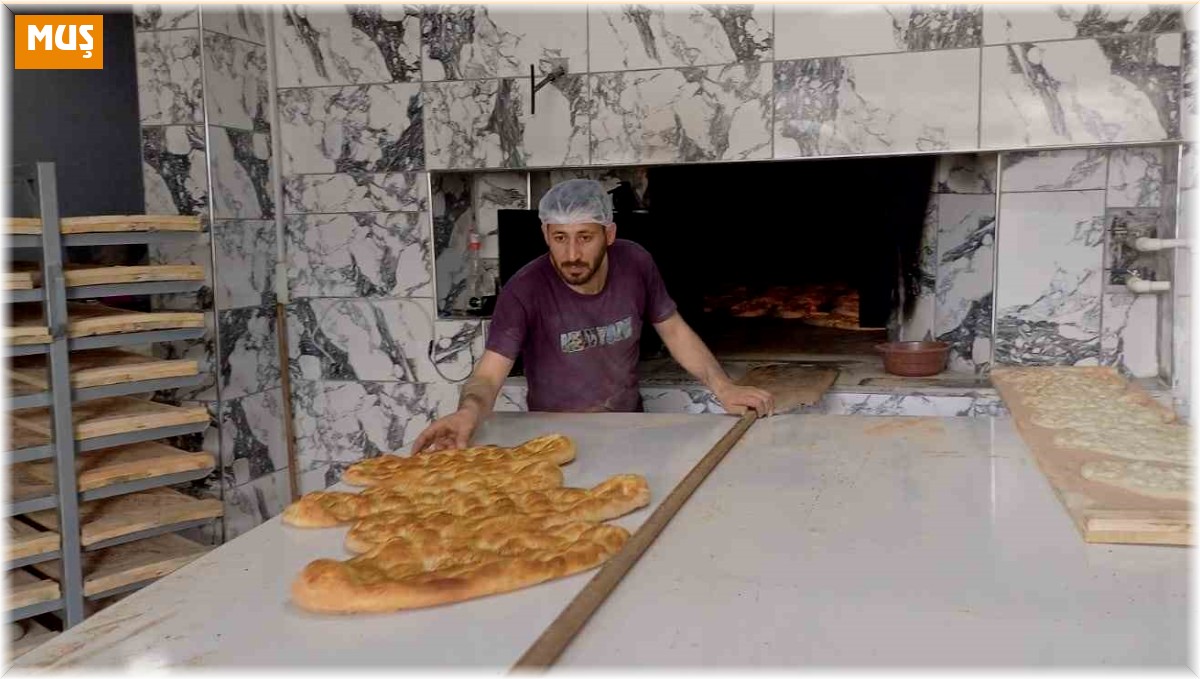 Malazgirt'te Ramazan pidelerine yoğun ilgi