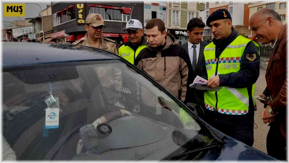 Malazgirt'te "Yayalar İçin 5 Adımda Güvenli Trafik" uygulaması