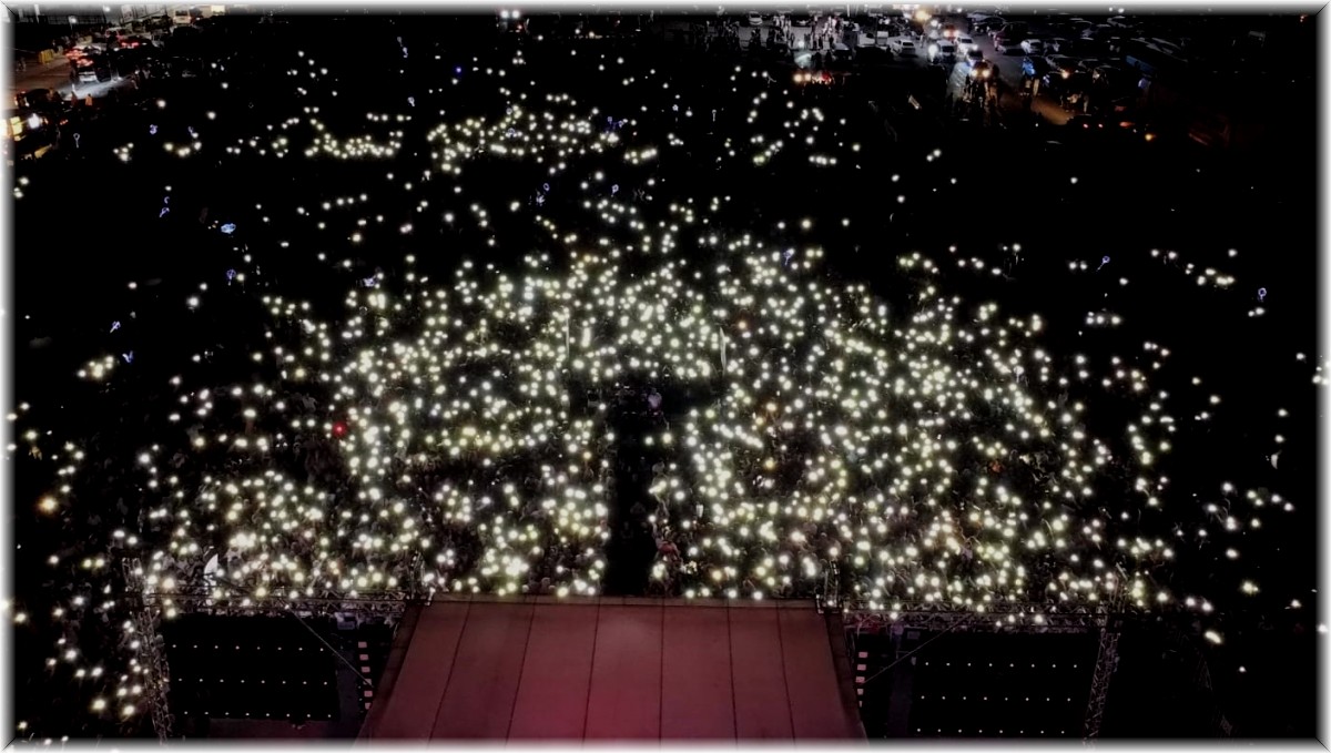 Manuş Baba Malatya'yı salladı