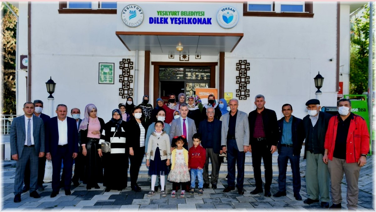 Marifetli kursiyerler sertifikalarını aldı