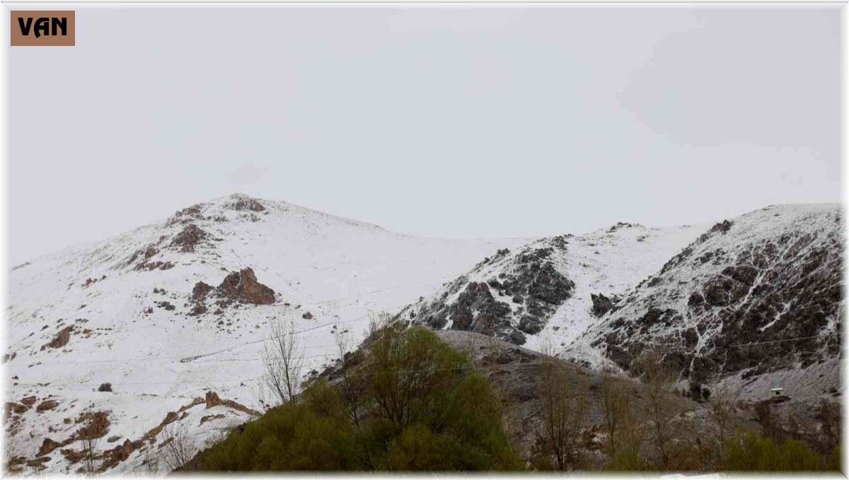Mayıs ayında kar yağışı