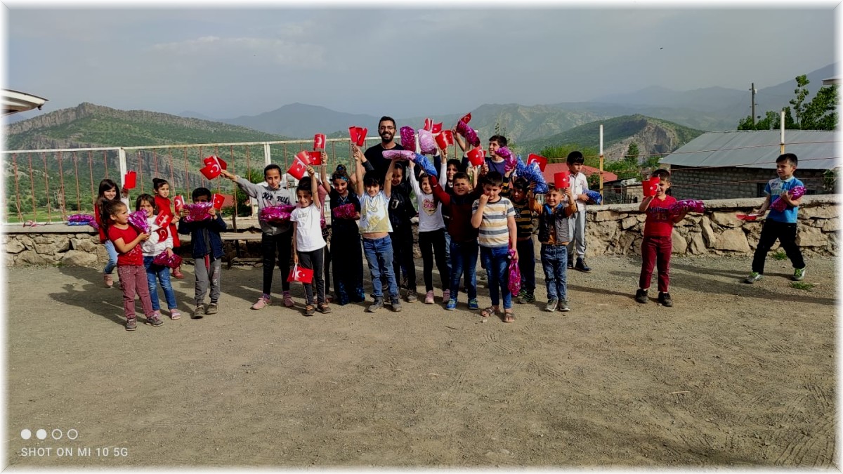 Mehmet Öğretmen'in Irak sınırından dünyaya uzanan başarısı