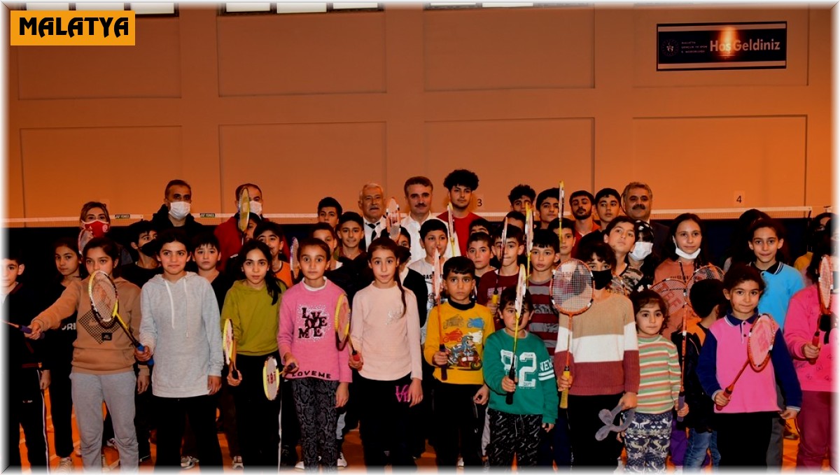 Melekbaba Gençlik Merkezi'nde faaliyetler yoğun