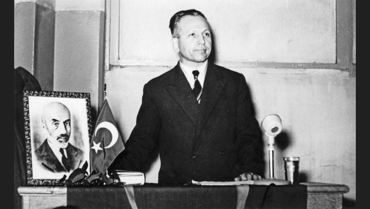 Memleketi Erzurum'dan Nurettin Topçu'ya vefa