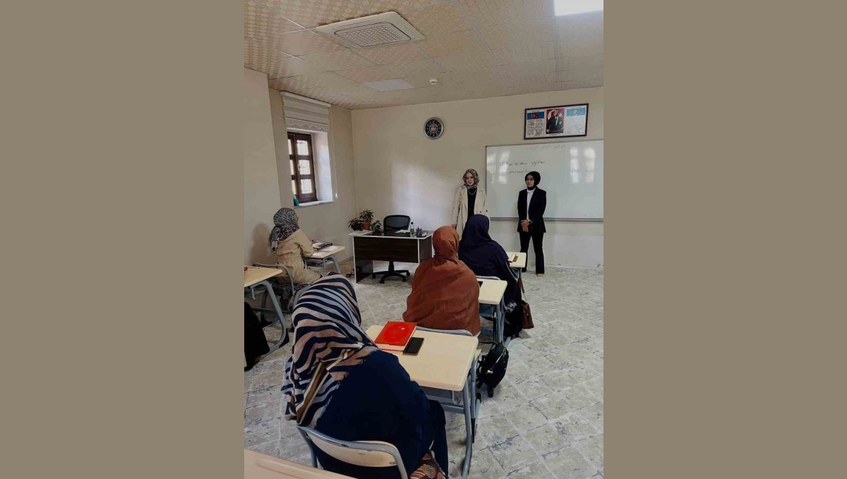 Merve Kazez Dertlioğlu’ndan Patnos’ta Kur’an kurslarına ziyaret