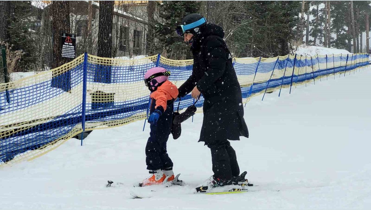 Meteoroloji uyarmıştı: Sarıkamış'ta kar yağışı başladı