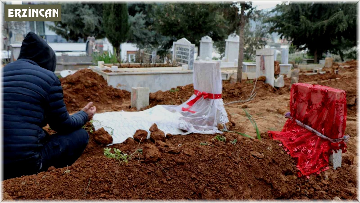 Mezarlıkta yürek yakan manzara